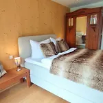Apartman Homely Alpenpanorama-chalet Mit Eigener Sauna, Kamin Und Bergblick *