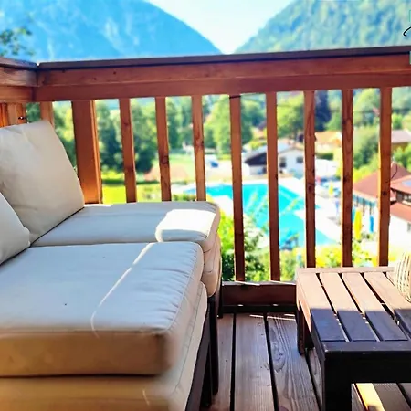 Apartamento Homely Alpenpanorama-chalet Mit Eigener Sauna, Kamin Und Bergblick *