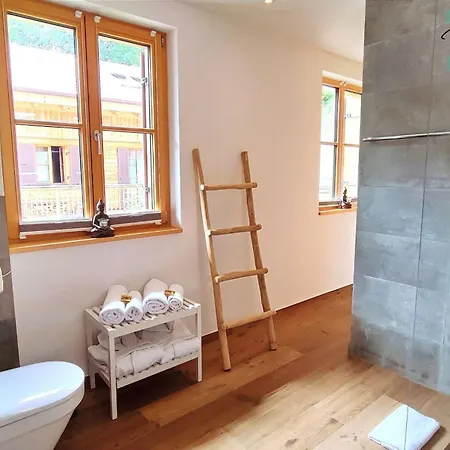 Homely Alpenpanorama-chalet Mit Eigener Sauna, Kamin Und Bergblick Apartamento *